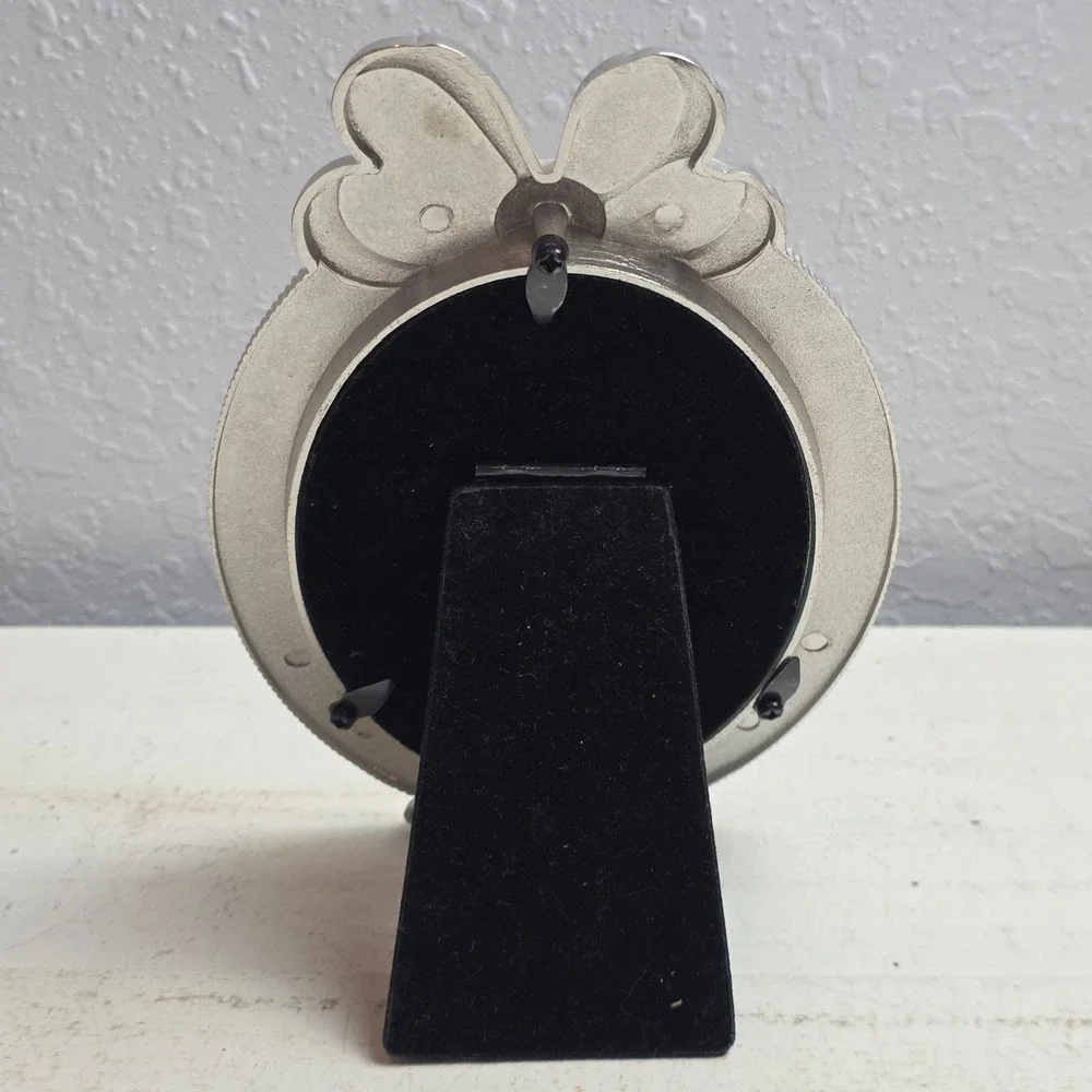 Silver Tone Peachy Pink Enamel Bow Oval Picture Frame‎ Beaded Edge Tabletop